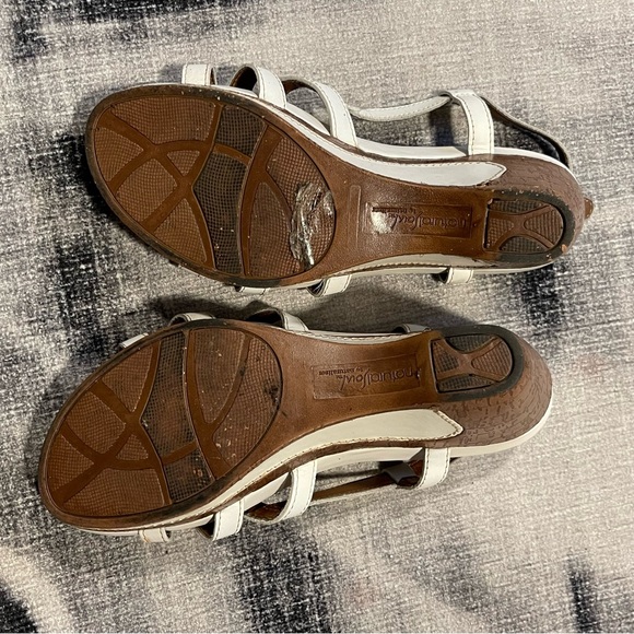 Sold - Picture 4 of 4